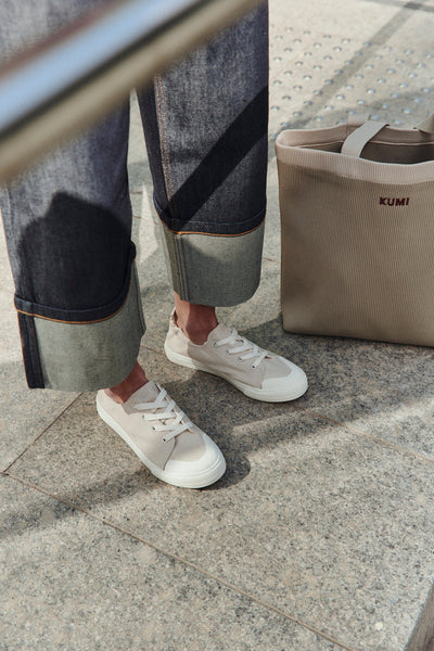KUMI Slip-on