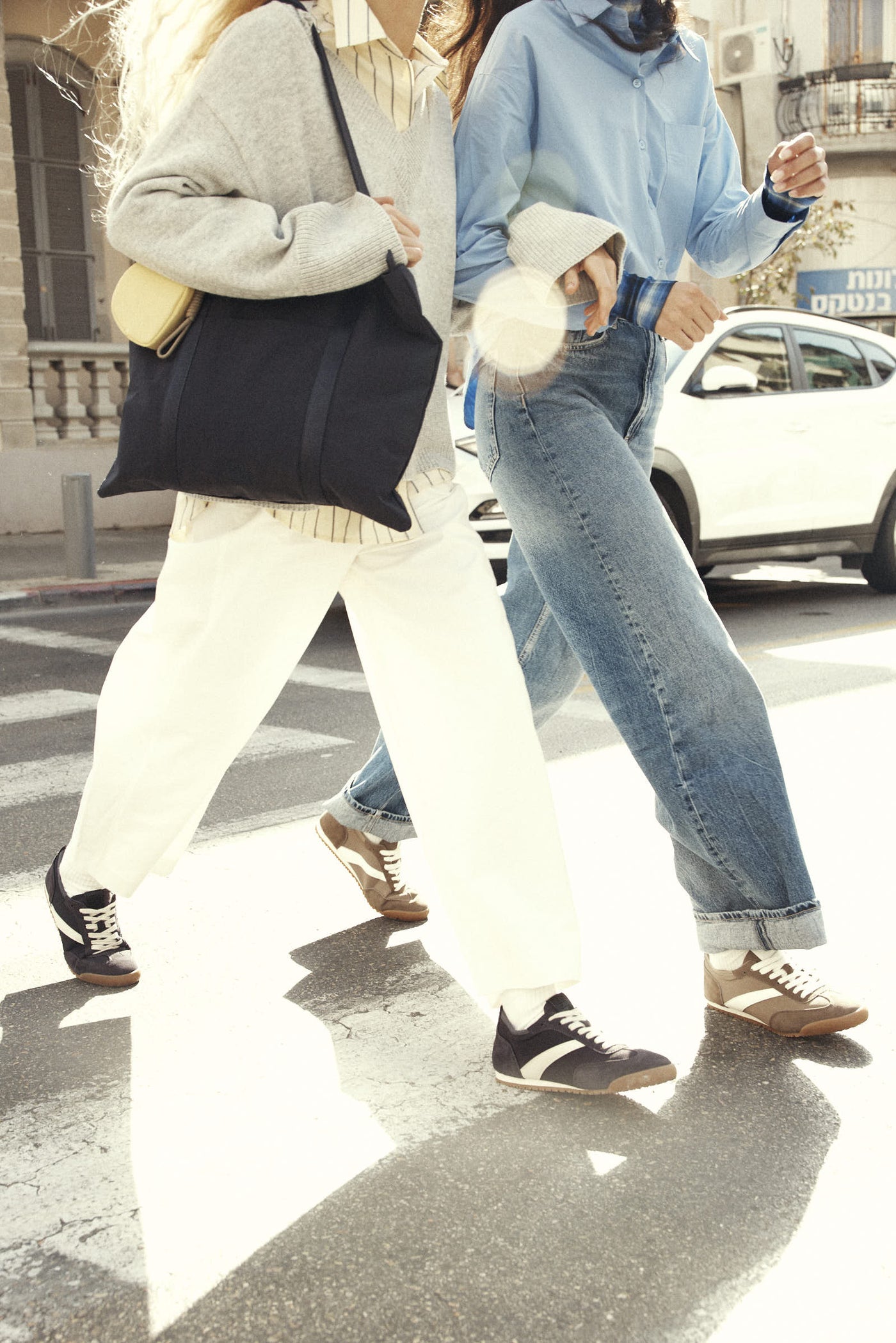 Tote bag in Semi black