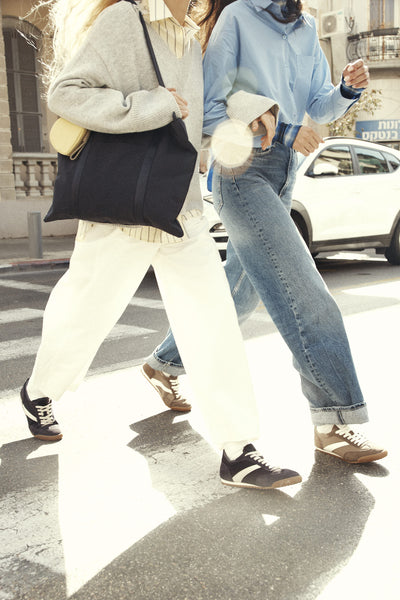 Tote bag in Semi black