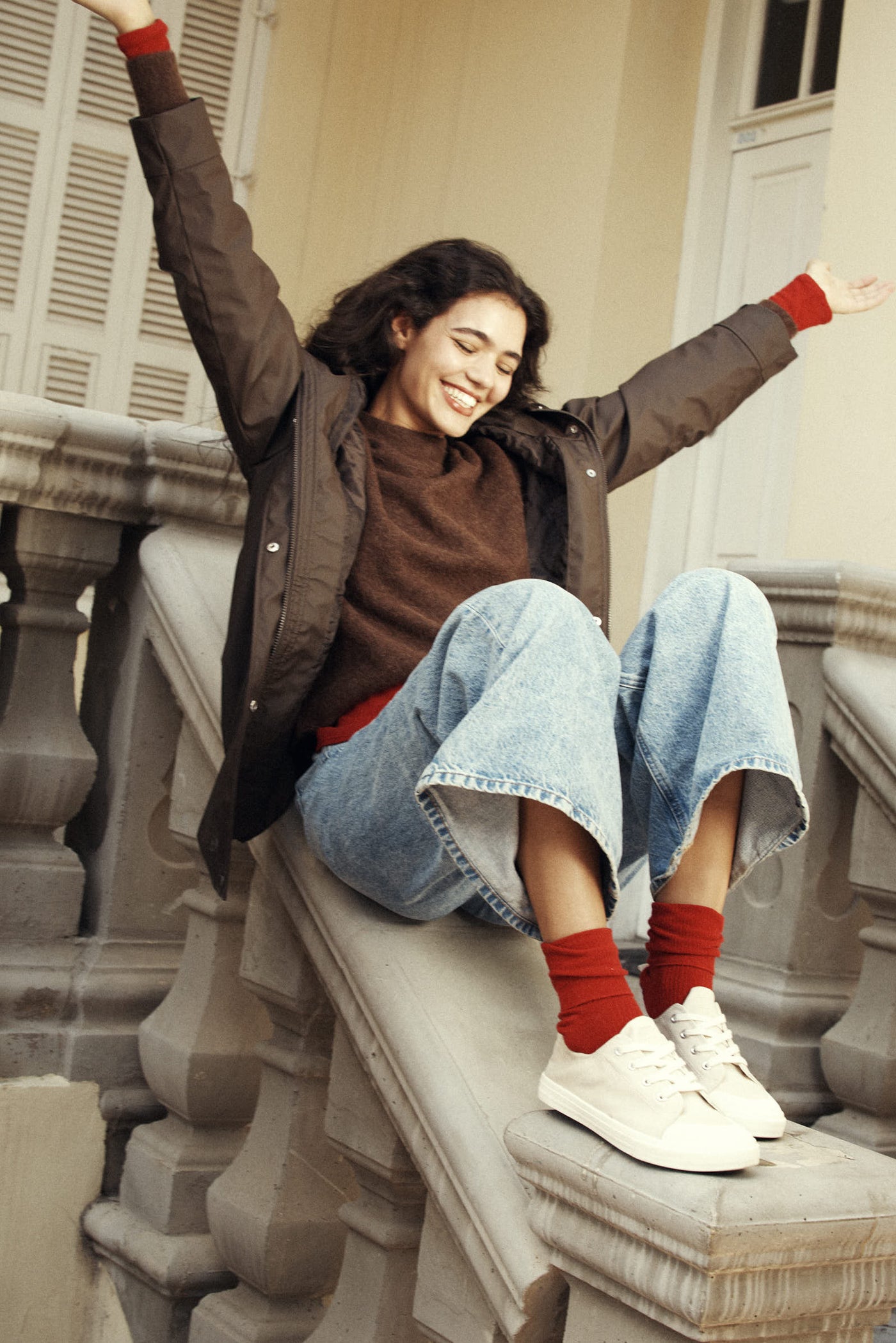 Rubberized raincoat in Brown