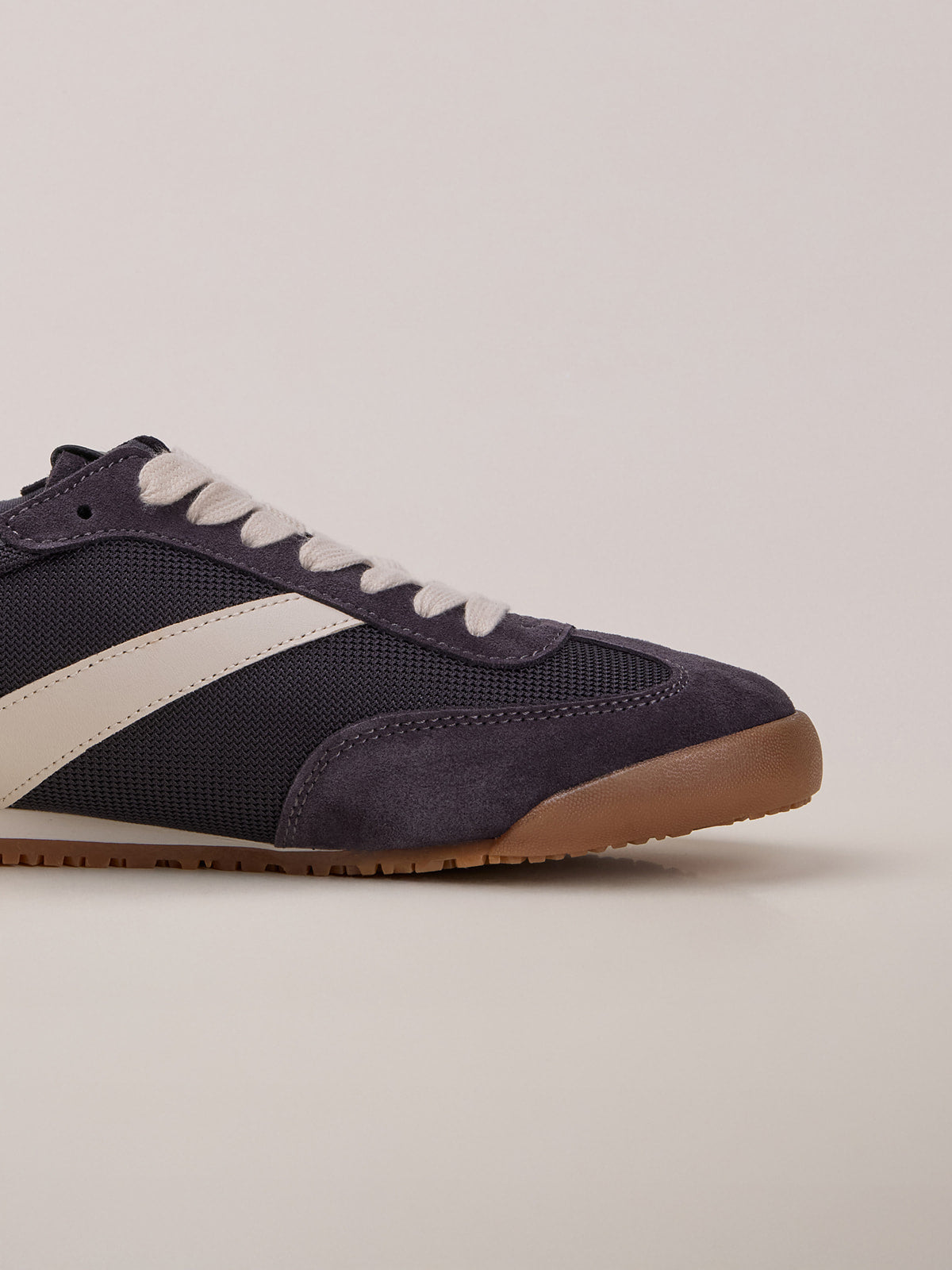 Airy Suede sneakers Black