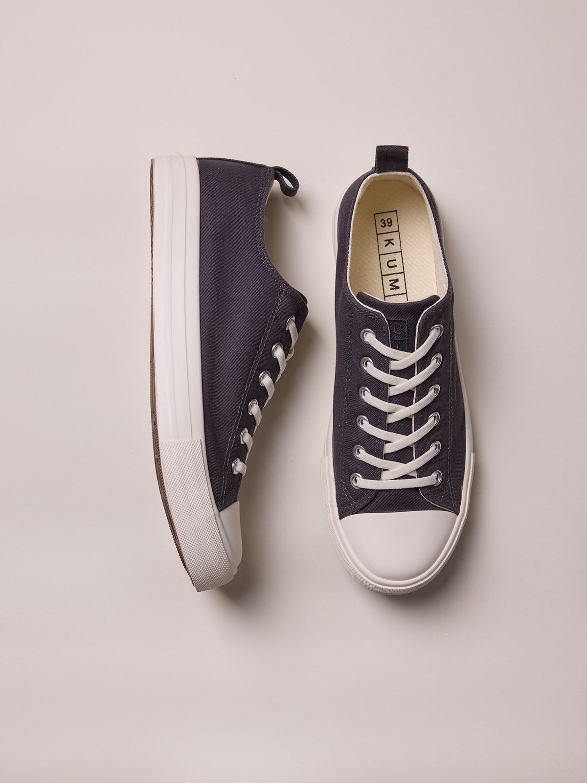 Retro sneakers Semi black