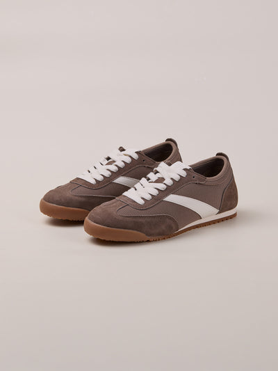 Airy Suede sneakers Taupe