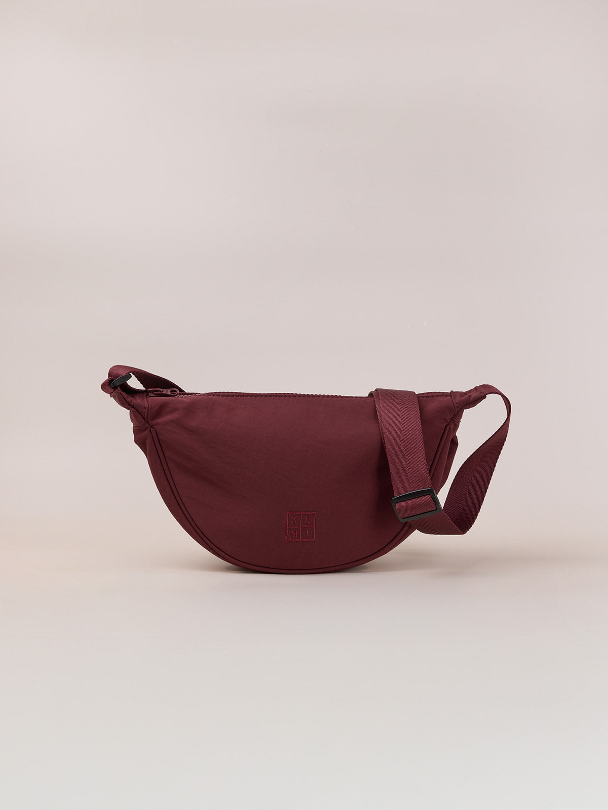 Burgundy shoulder bag
