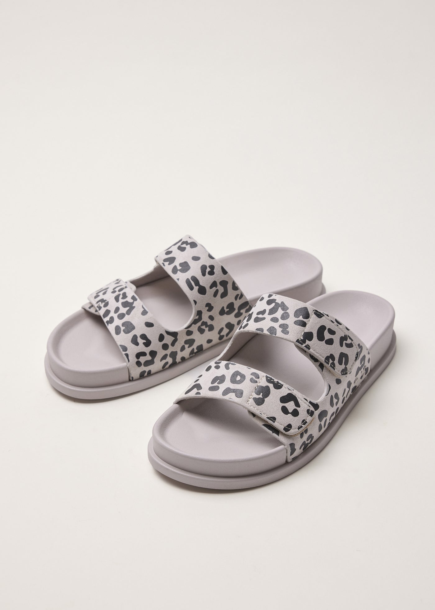 Two strap slides Offwhite Leopared