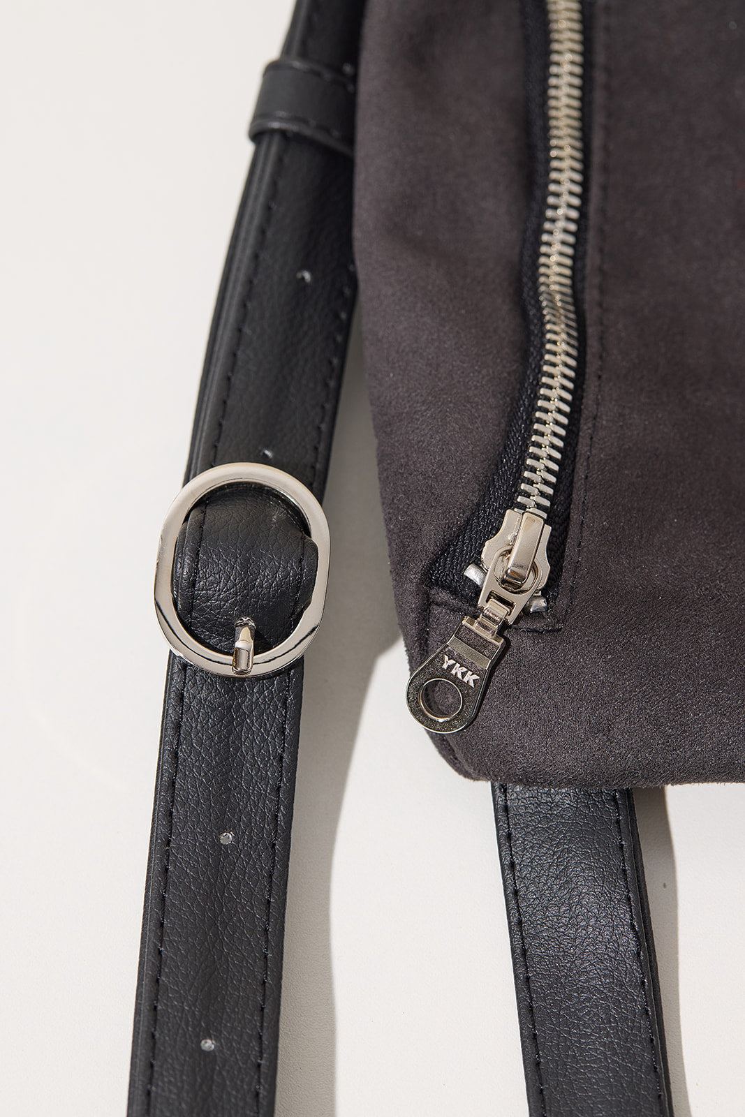 KUMI X LEE COREN Belt bag in Black