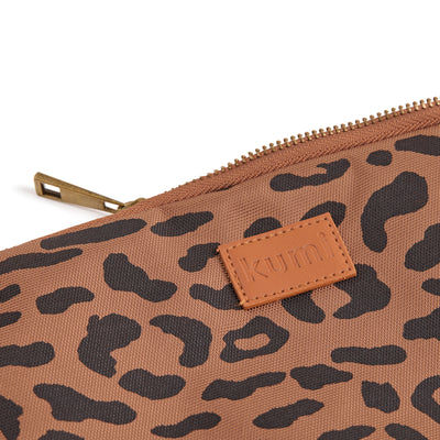 Brown leopard laptop case