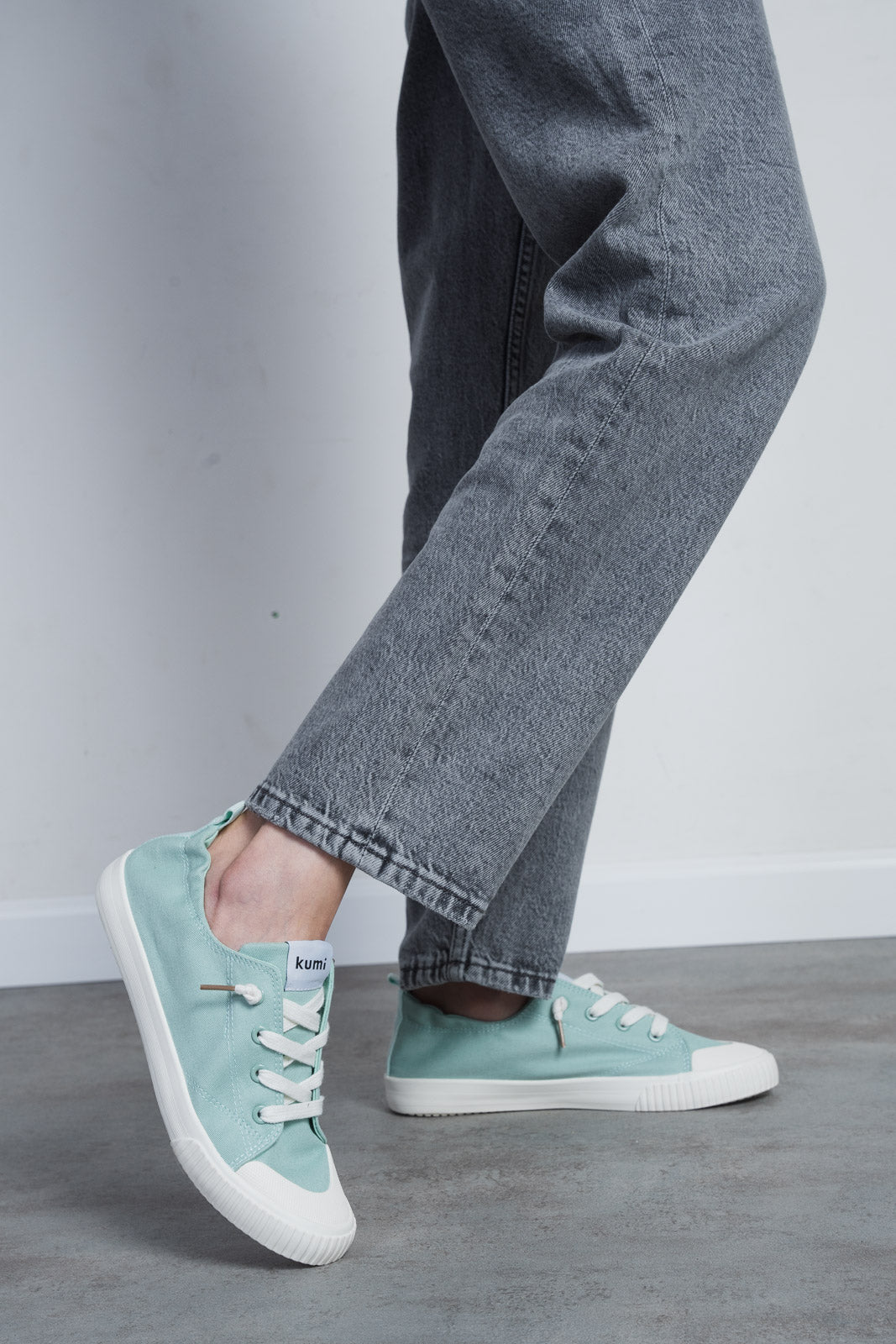 Aqua Slip-on sneakers